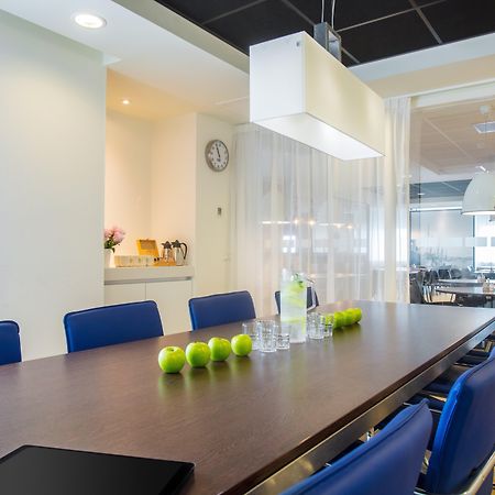 Holiday Inn Express Rotterdam - Central Station By Ihg Exteriér fotografie